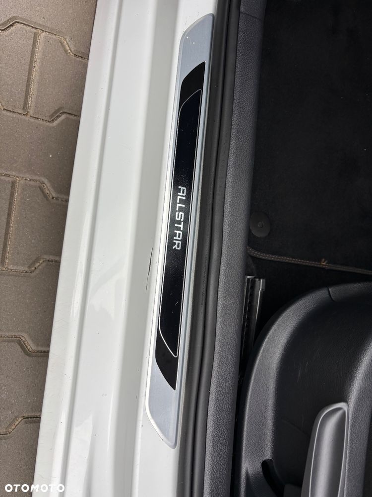 Volkswagen Polo 1.0 Allstar - 5