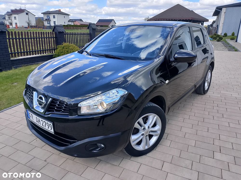 Nissan Qashqai - 1