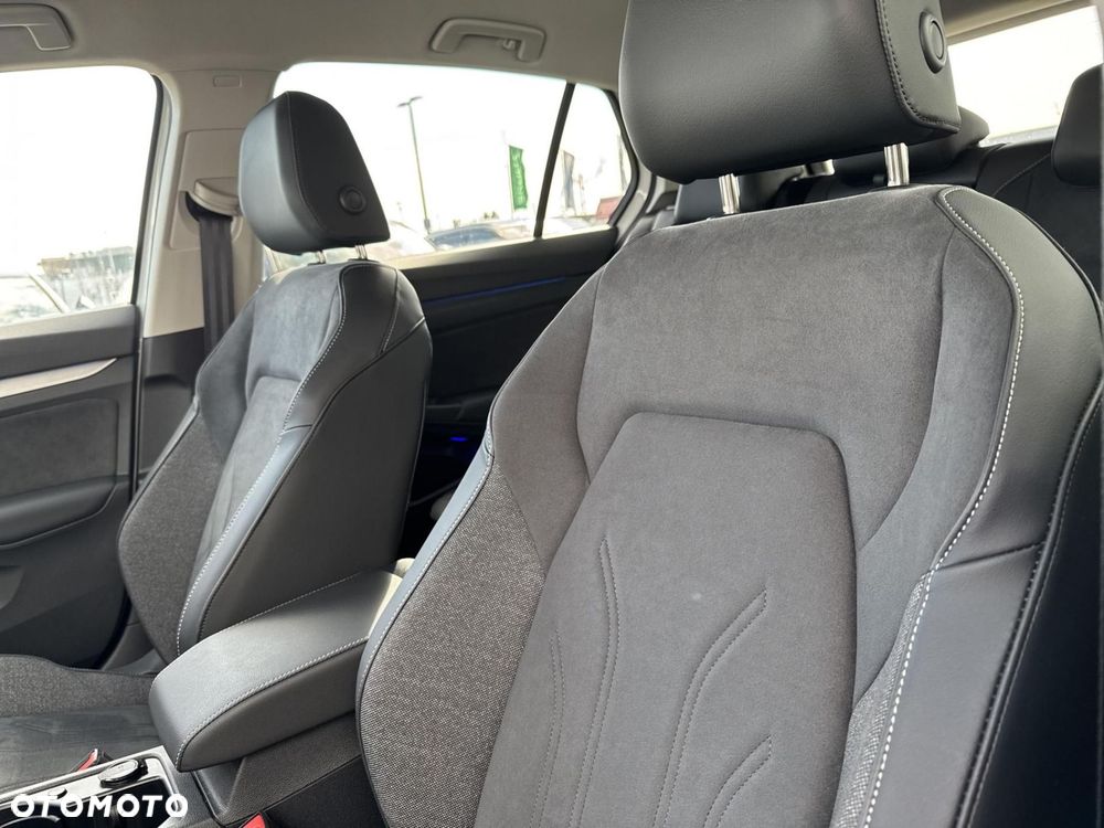 Volkswagen Golf 1.5 eTSI mHEV Life Plus DSG - 12