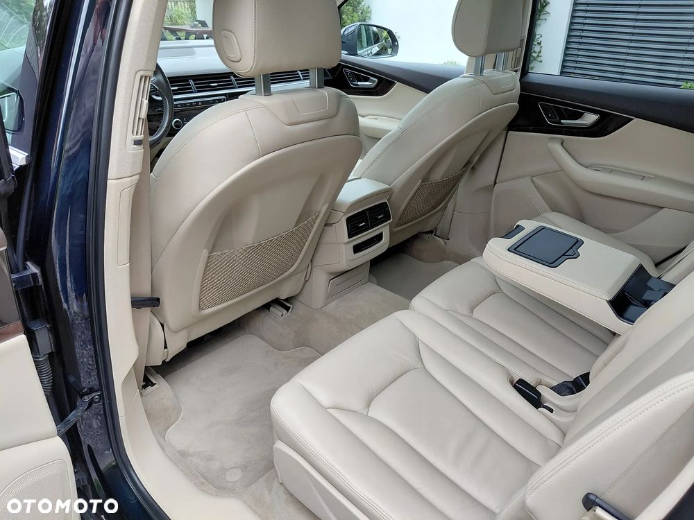 Audi Q7 - 23