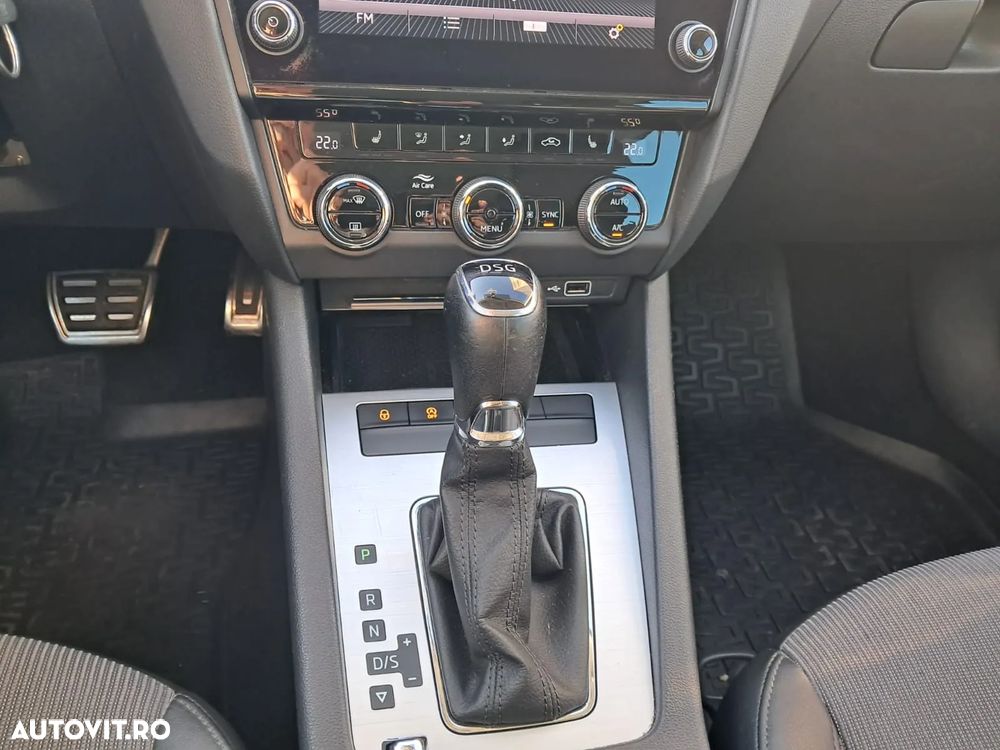 Skoda Octavia Combi Diesel 1.6 TDI DSG Ambition - 12
