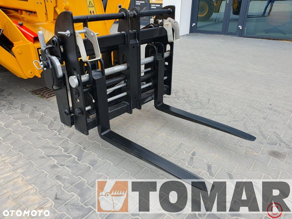JCB 540-140 - 11