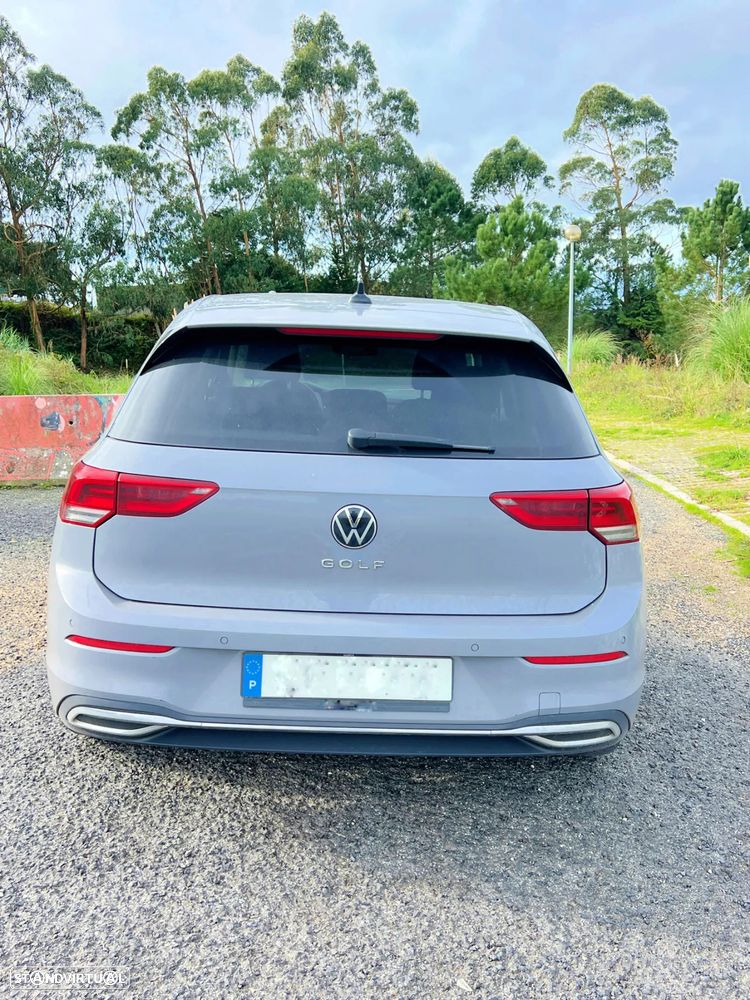 VW Golf 2.0 TDI SCR DSG Active - 3