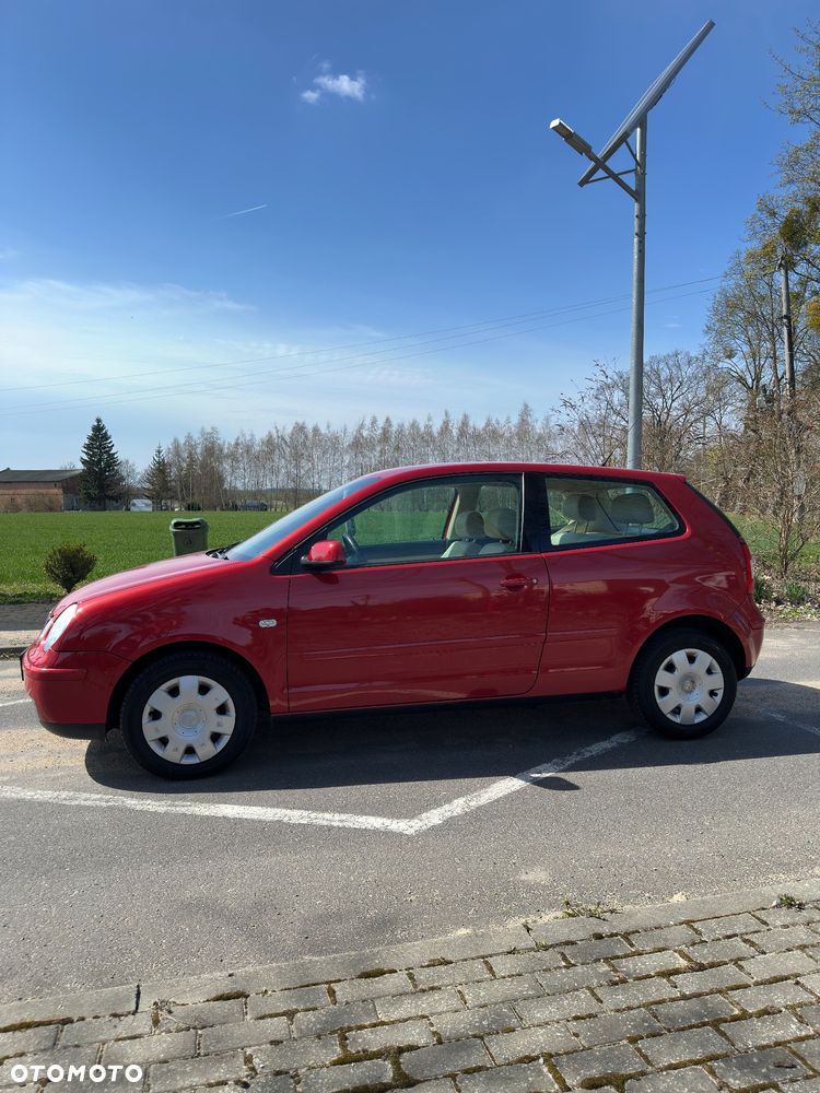 Volkswagen Polo 1.4 16V Highline - 4