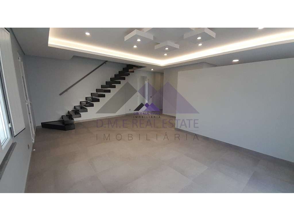 Moradia T5+1 em Construção - Grande imagem: 4/49