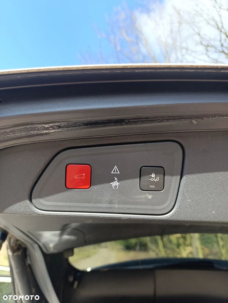 Peugeot 3008 2.0 BlueHDi GT S&S EAT8 - 15