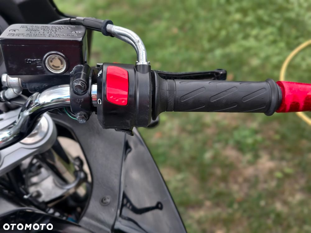 Suzuki Bandit - 30