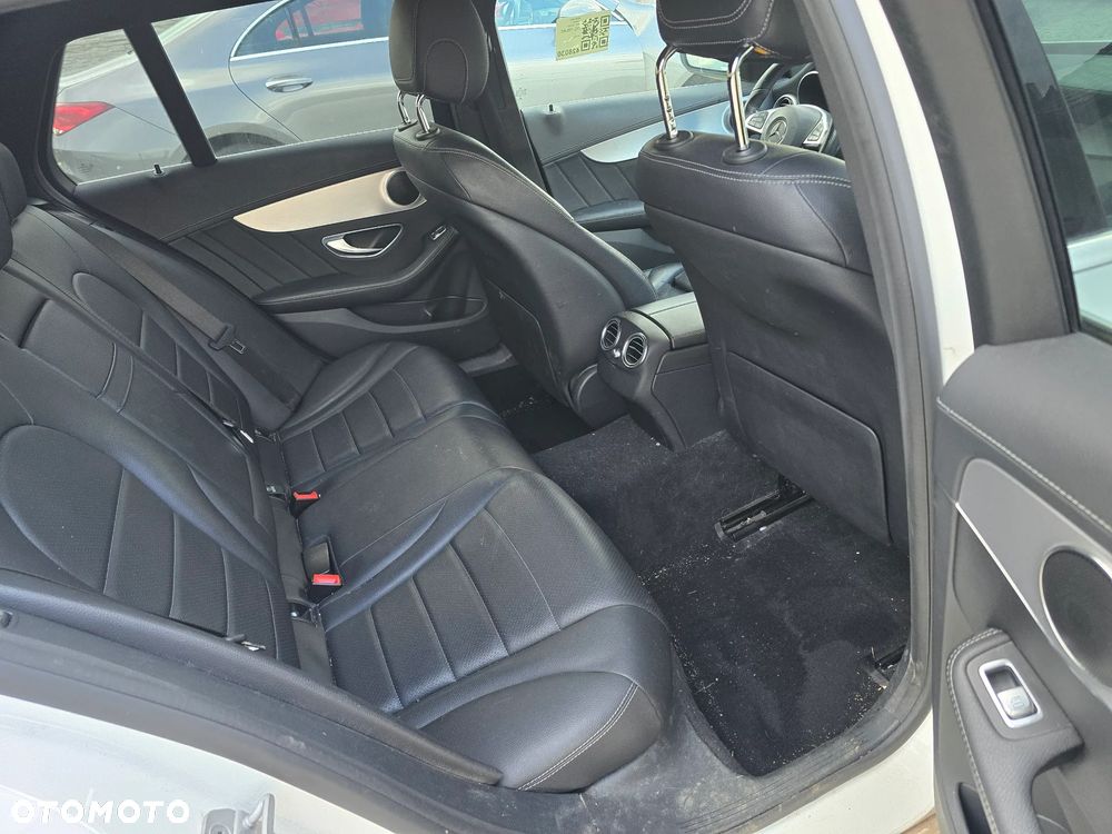 Mercedes-Benz Klasa C 220 CDI DPF Automatik Avantgarde - 8
