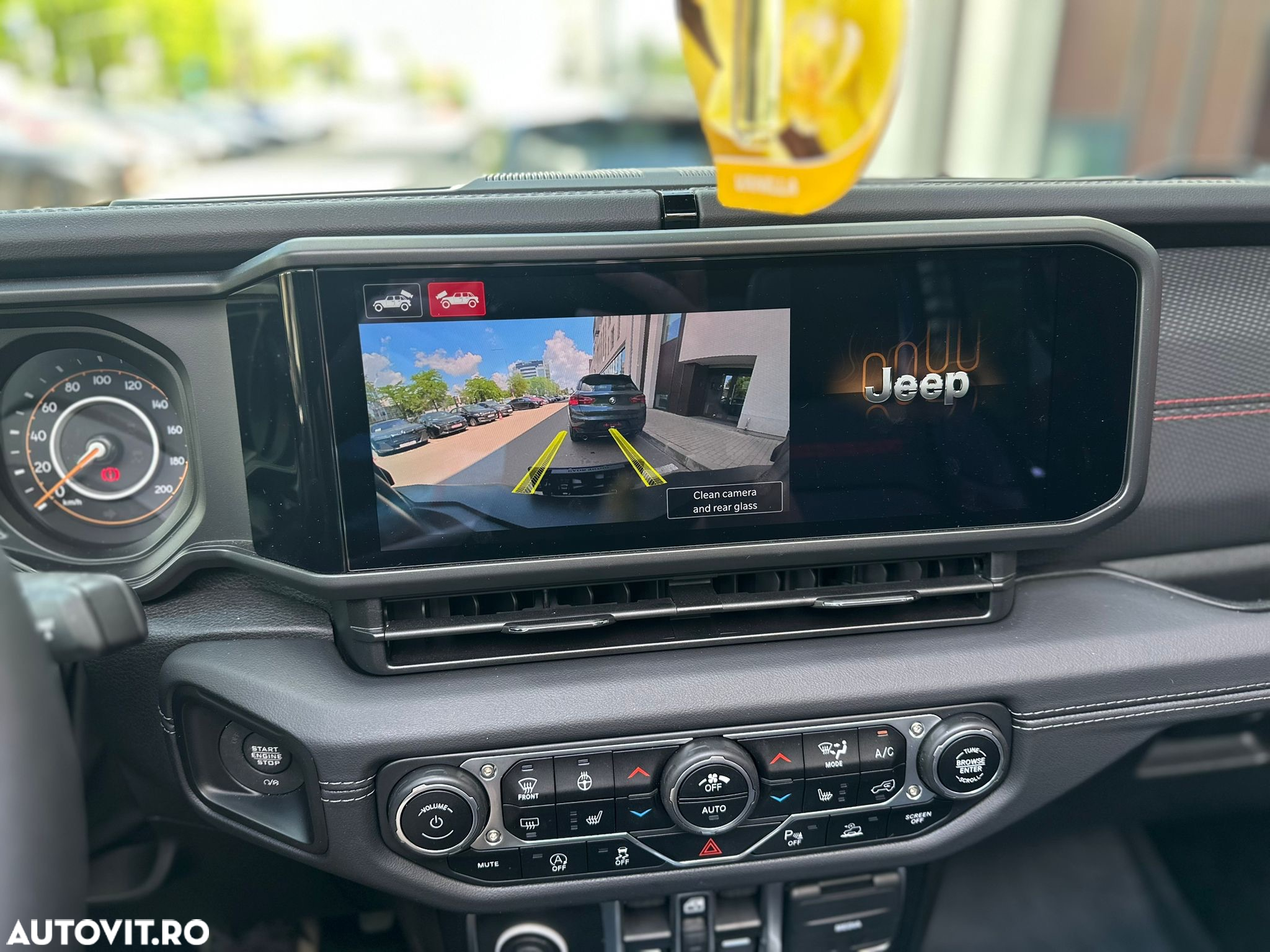 Jeep Wrangler Unlimited 2.0 Turbo AT8 Rubicon - 28