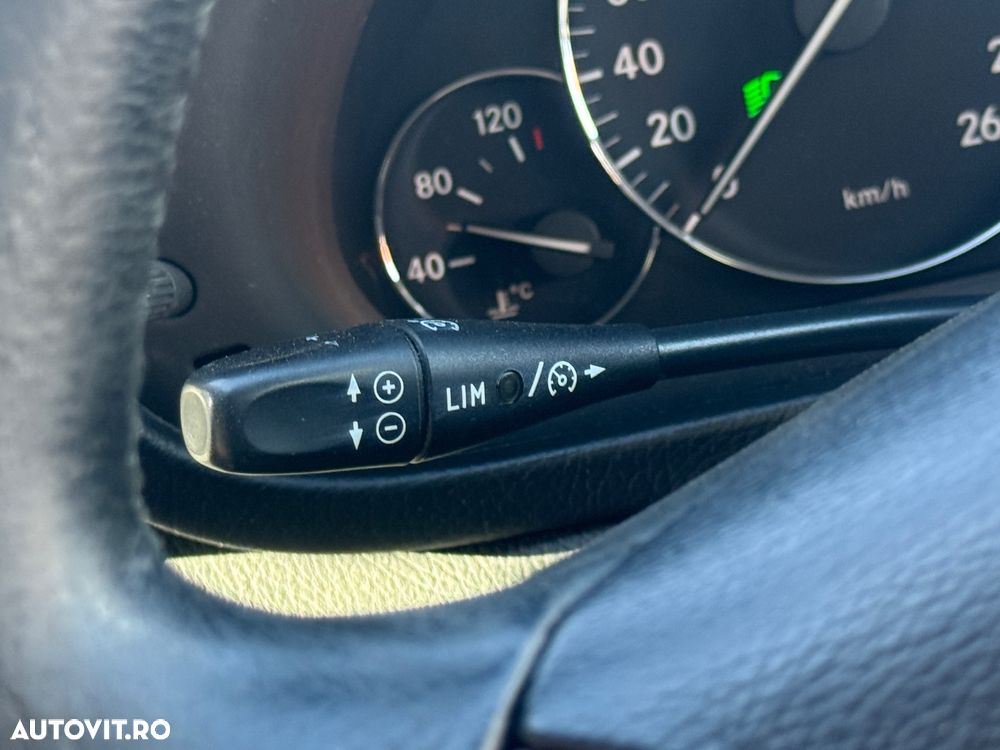 Mercedes-Benz C 220 T CDI Automatik Avantgarde DPF Sport Edition + - 26