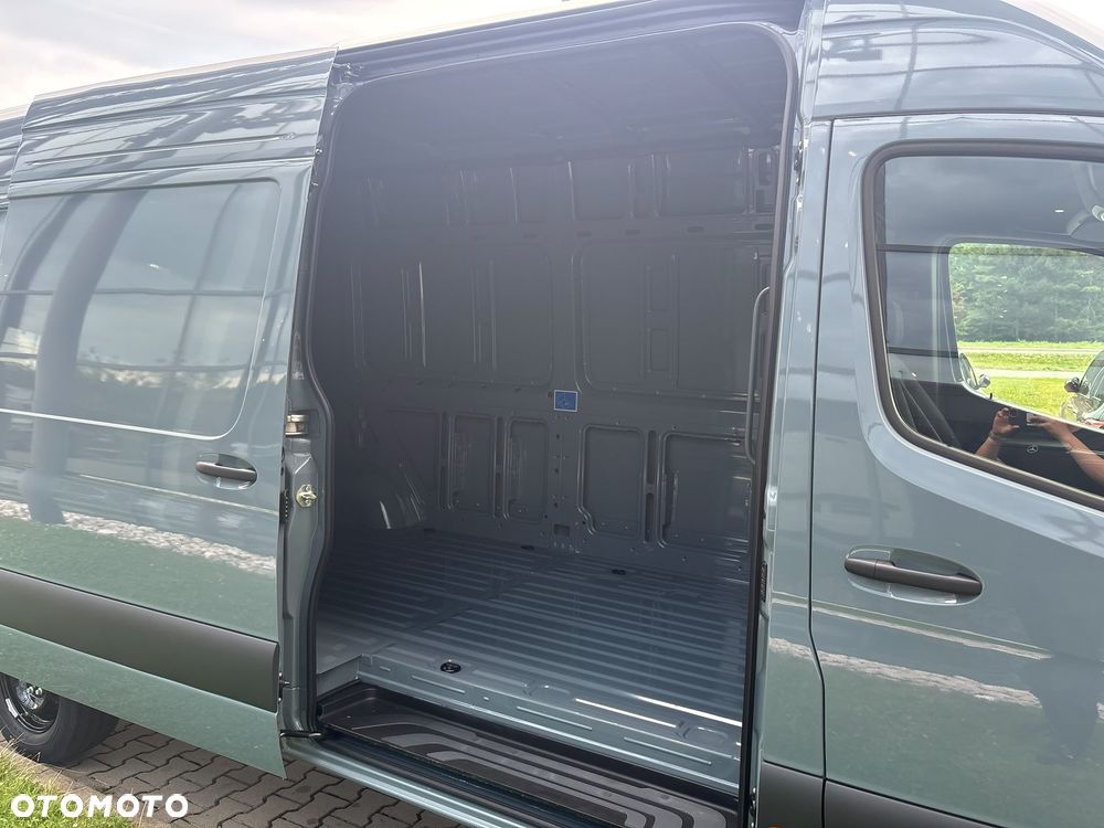 Mercedes-Benz Sprinter 317 CDI Furgon PRO ekstradługi - 10