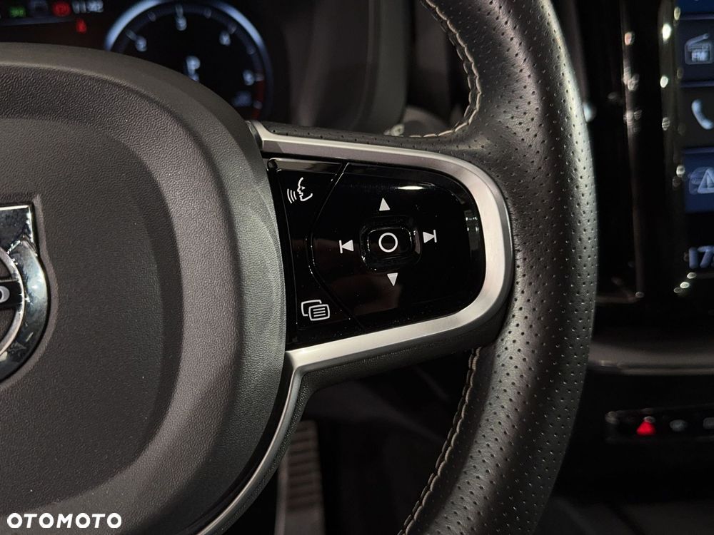 Volvo XC 60 - 19