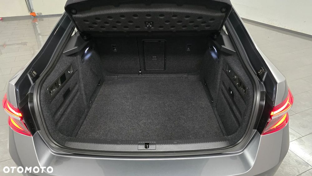 Skoda Superb 2.0 TDI SCR Sportline DSG - 10