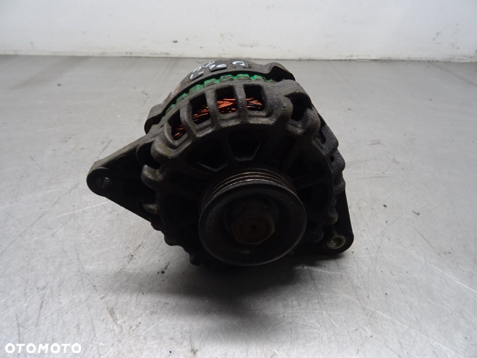 HYUNDAI COUPE II TIBURON 01-06 ALTERNATOR 37300-22600 - 1