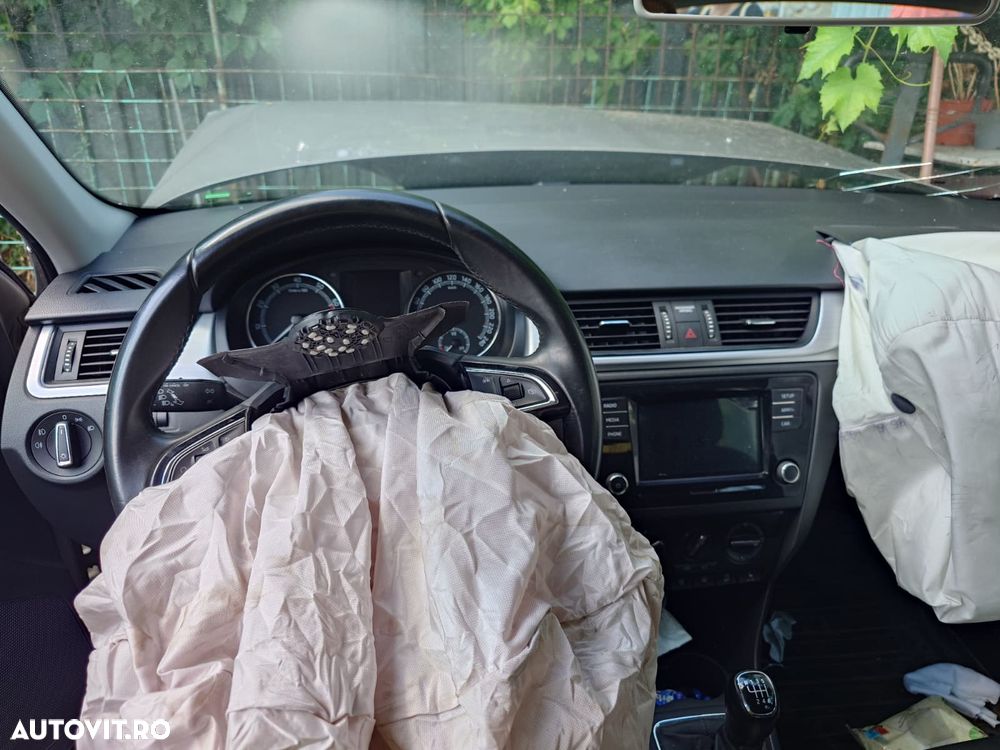 Skoda RAPID - 7