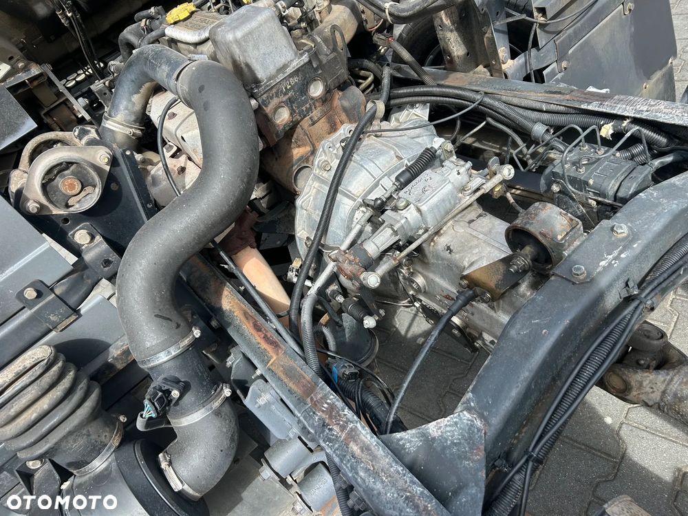 Nissan Atleon 56.120 DMC 3,5T - 14