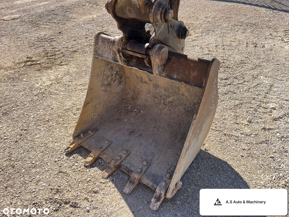 Caterpillar 432F2 - 17