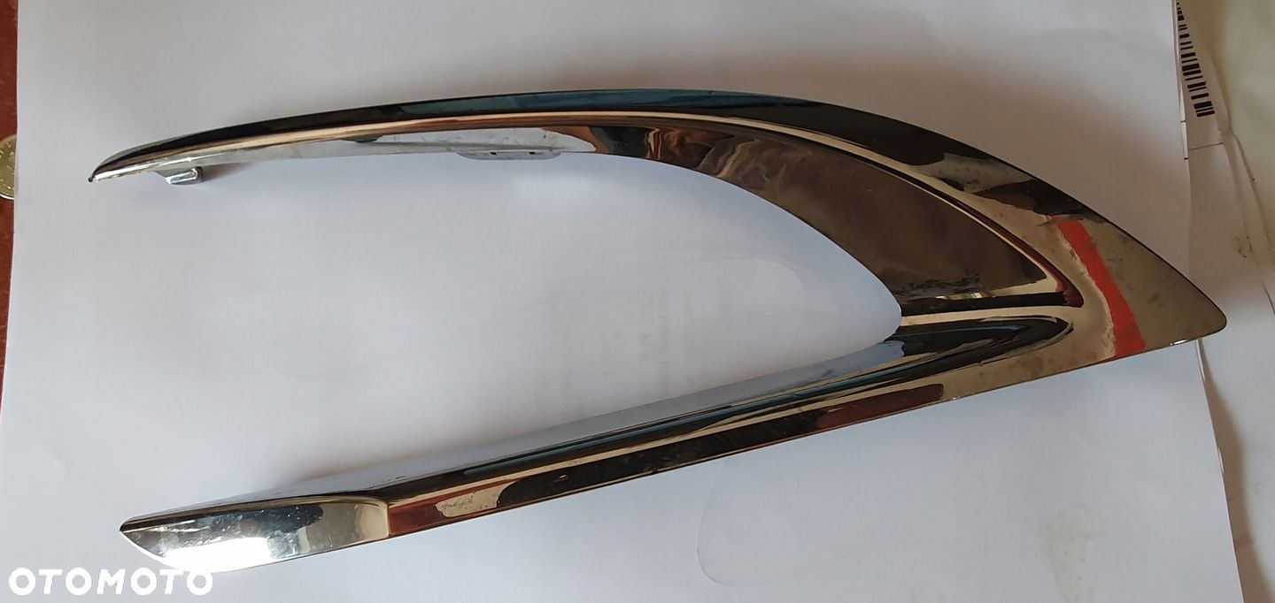 PEUGEOT 3008 II RAMKA HALOGENU CHROM 9810876777 - 1