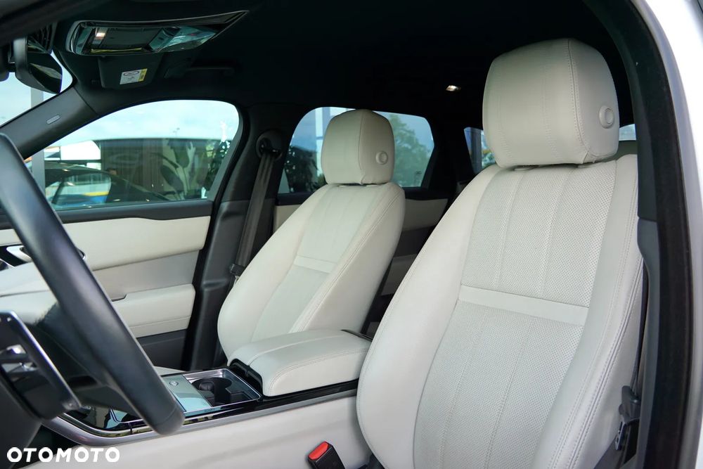 Land Rover Range Rover Velar 3.0 D300 mHEV R-Dynamic SE - 16