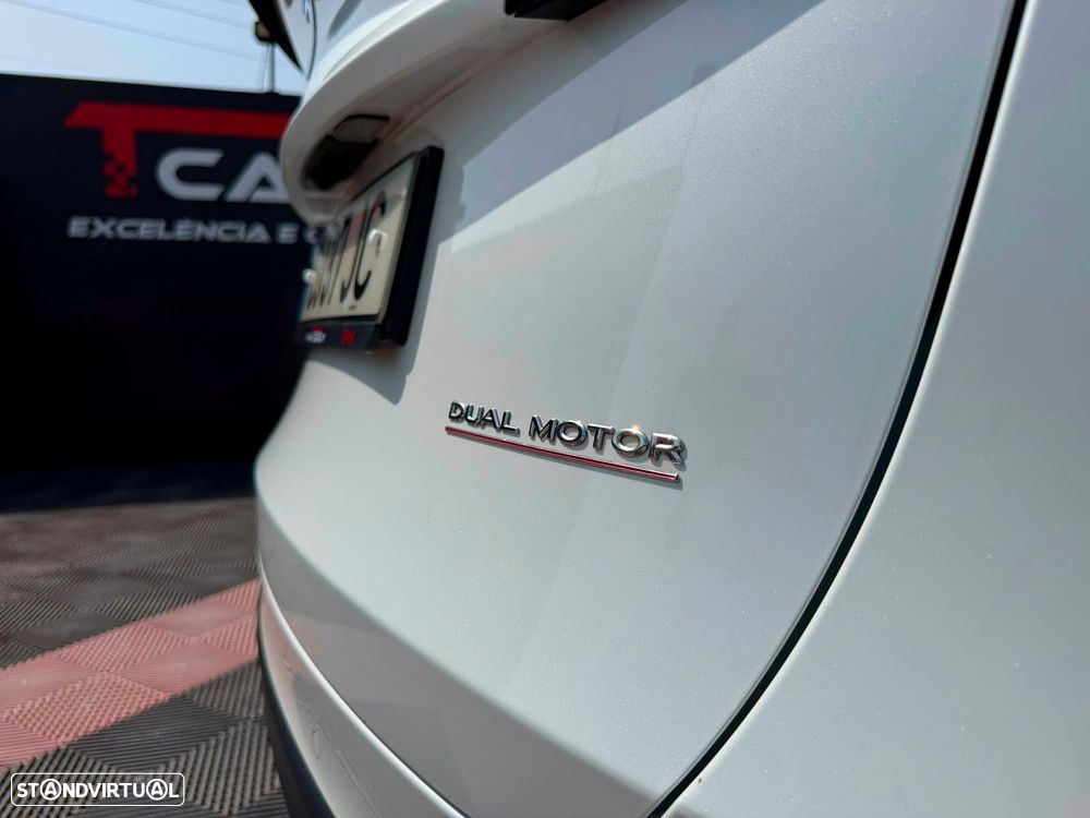 Tesla Model Y Performance Tração Integral - 17