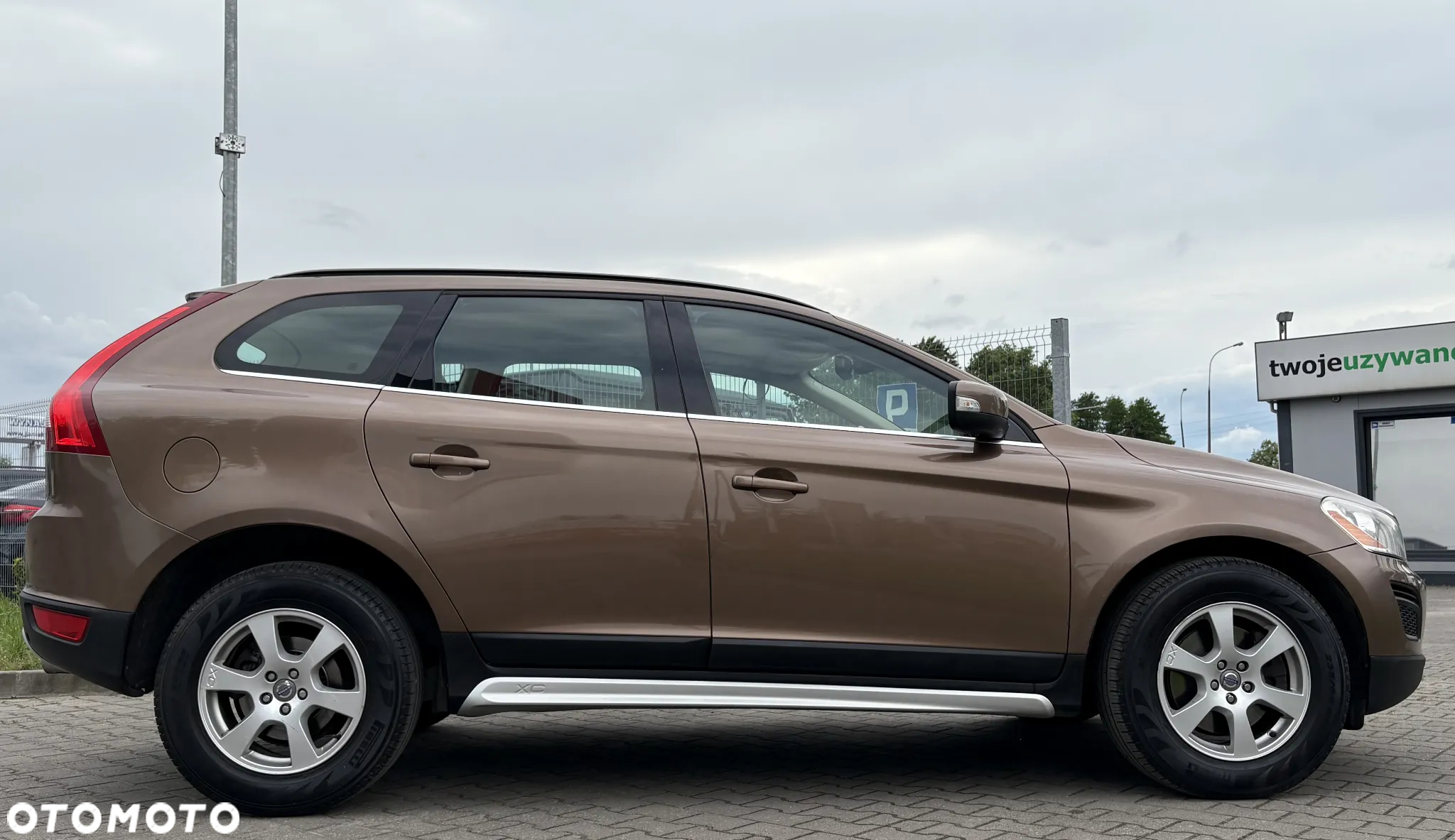 Volvo XC 60 2.4D AWD Momentum - 4