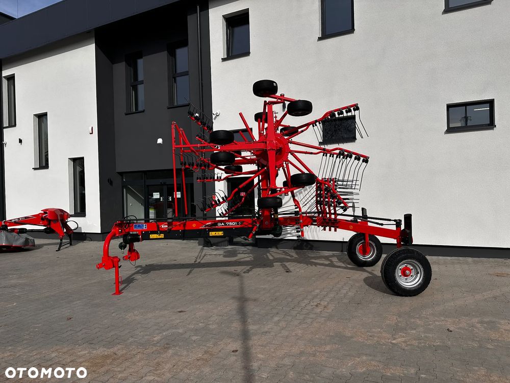 Kuhn KUHN GA 7501+ – Dwukaruzelowa zgrabiarka - 6