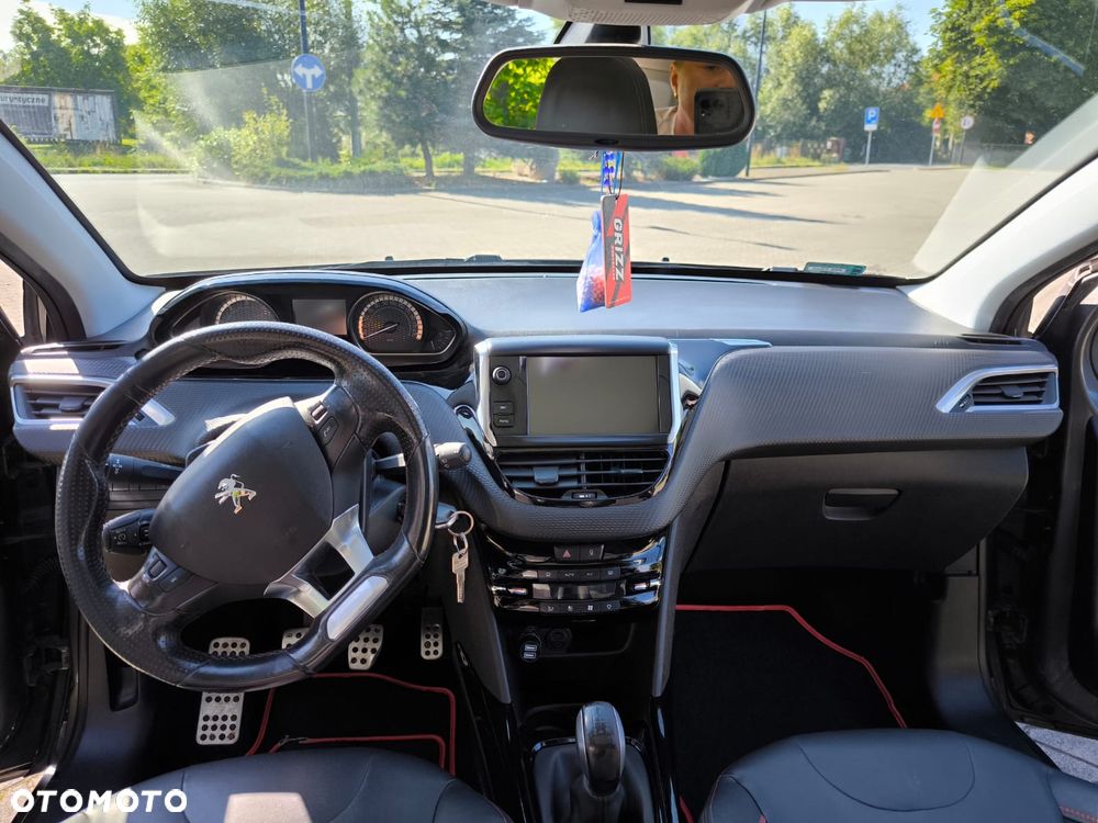 Peugeot 2008 1.6 BlueHDi Allure - 7