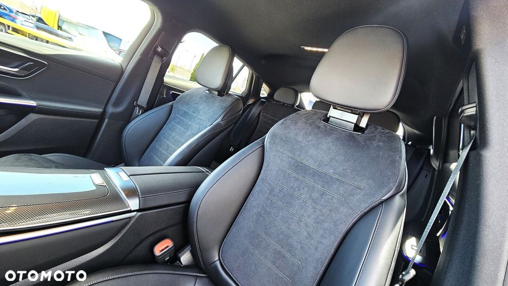 Mercedes-Benz GLC - 13