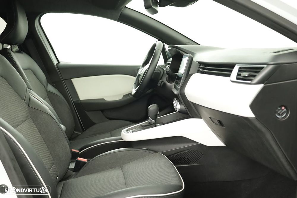 Renault Clio 1.0 TCe Techno CVT - 22