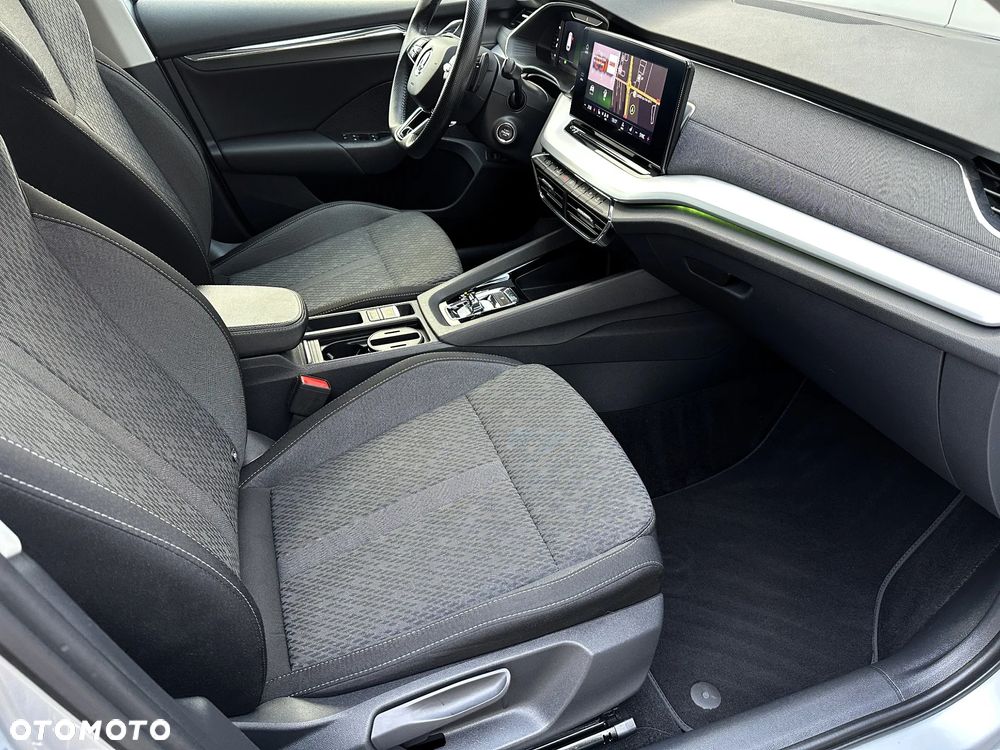 Skoda Octavia 2.0 TDI SCR Style DSG - 6