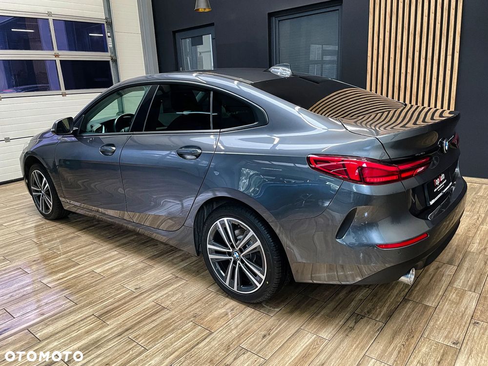BMW Seria 2 218i Business Edition - 11