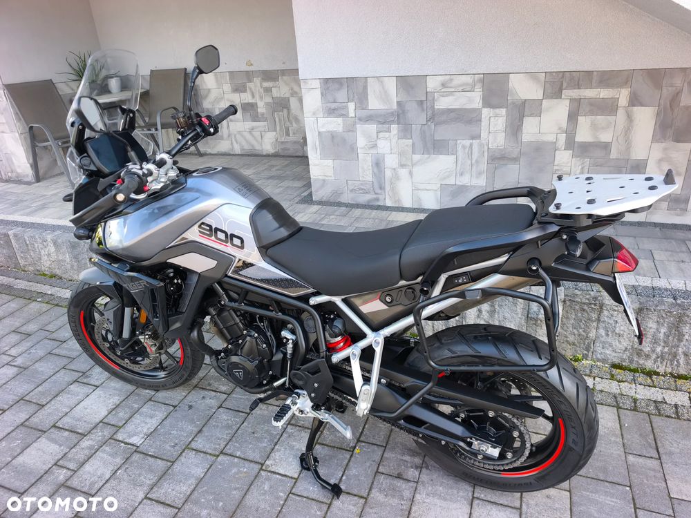 Triumph Tiger - 35
