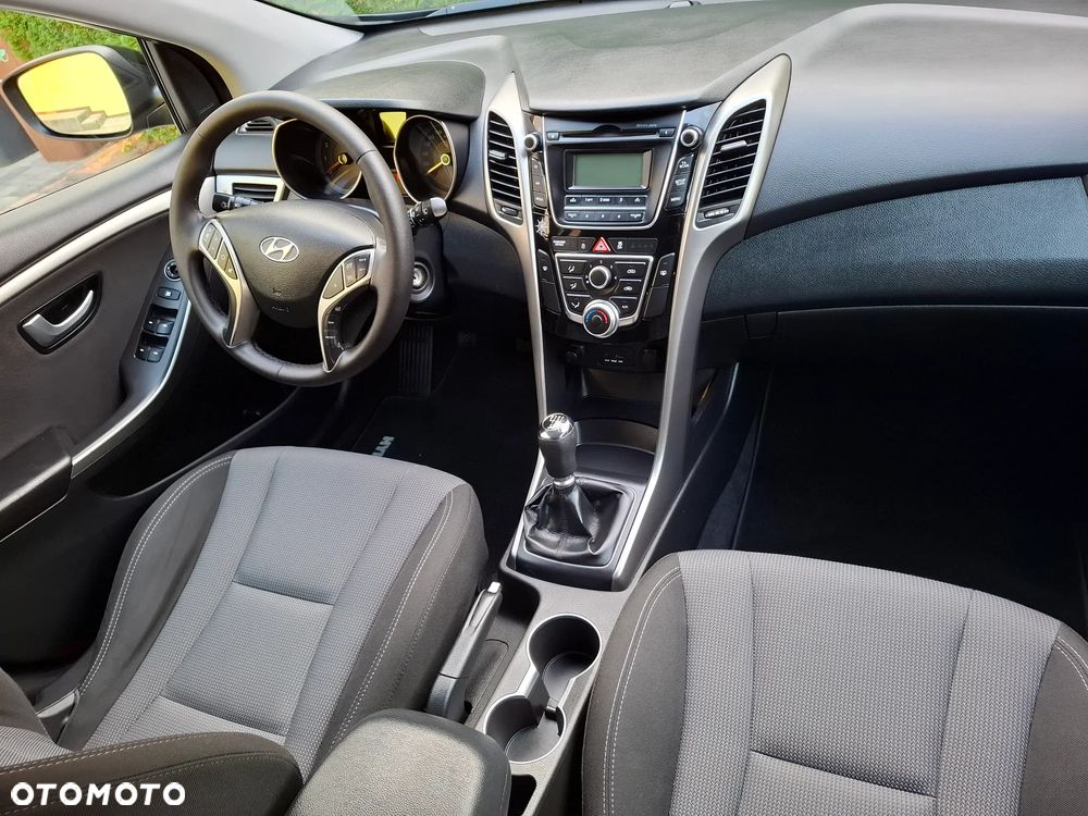 Hyundai i30 - 16
