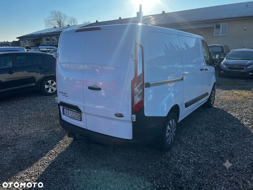 Ford Transit Custom - 4
