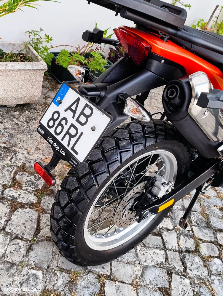 UM Dsr Adventure Adventure TT - 40