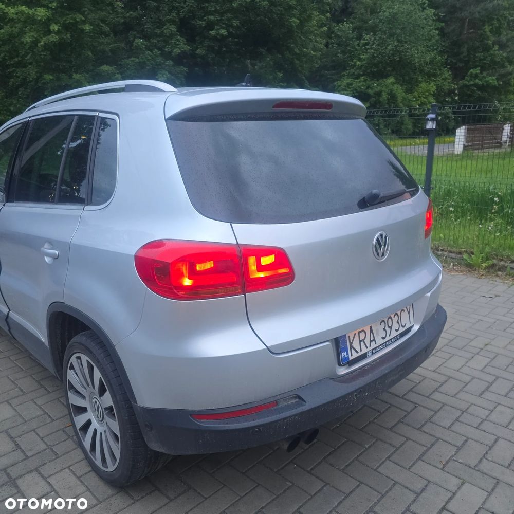 Volkswagen Tiguan - 12
