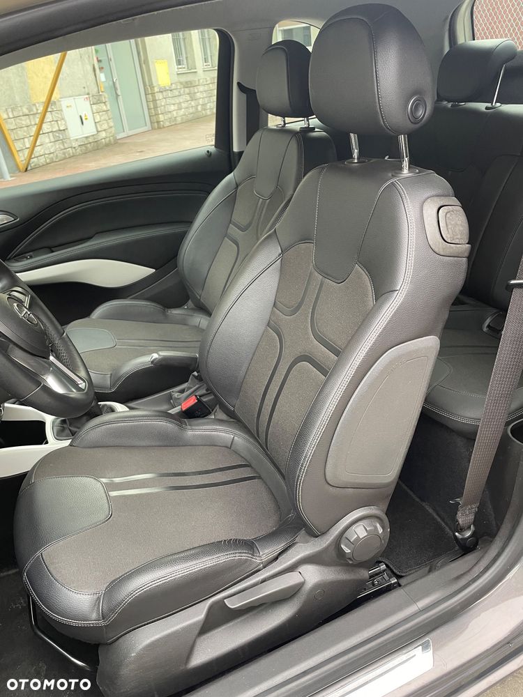 Opel Adam 1.2 Start/Stop Slam - 9
