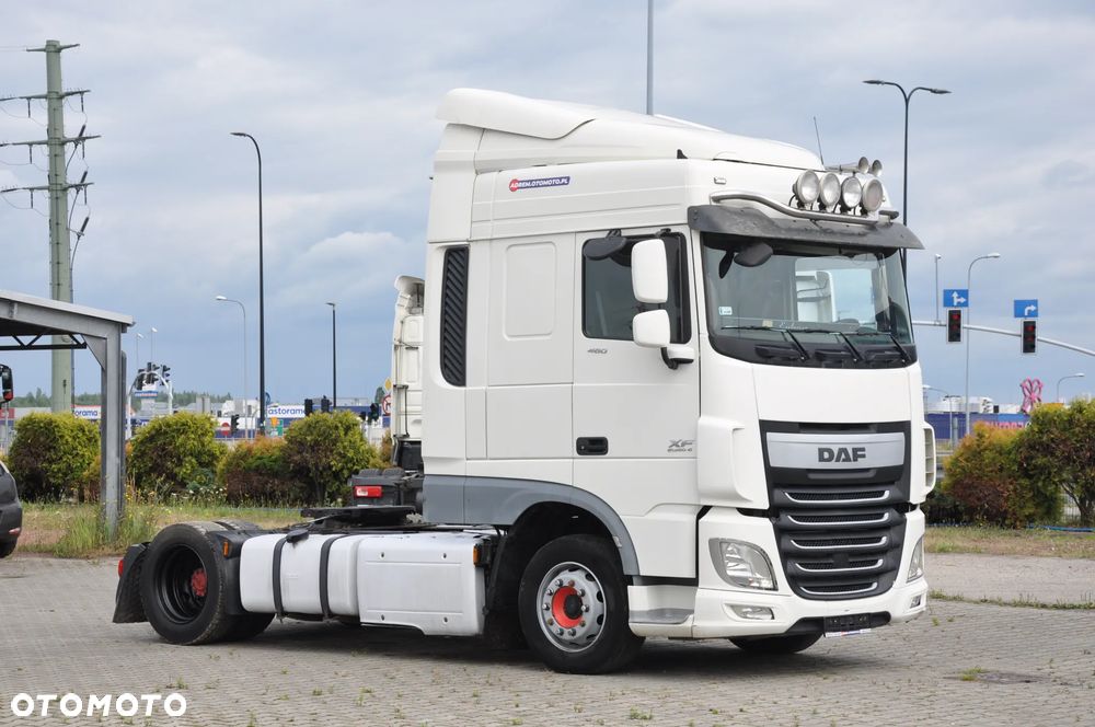 DAF 460 LOW DECK