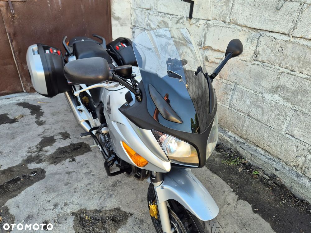Honda CBF - 14