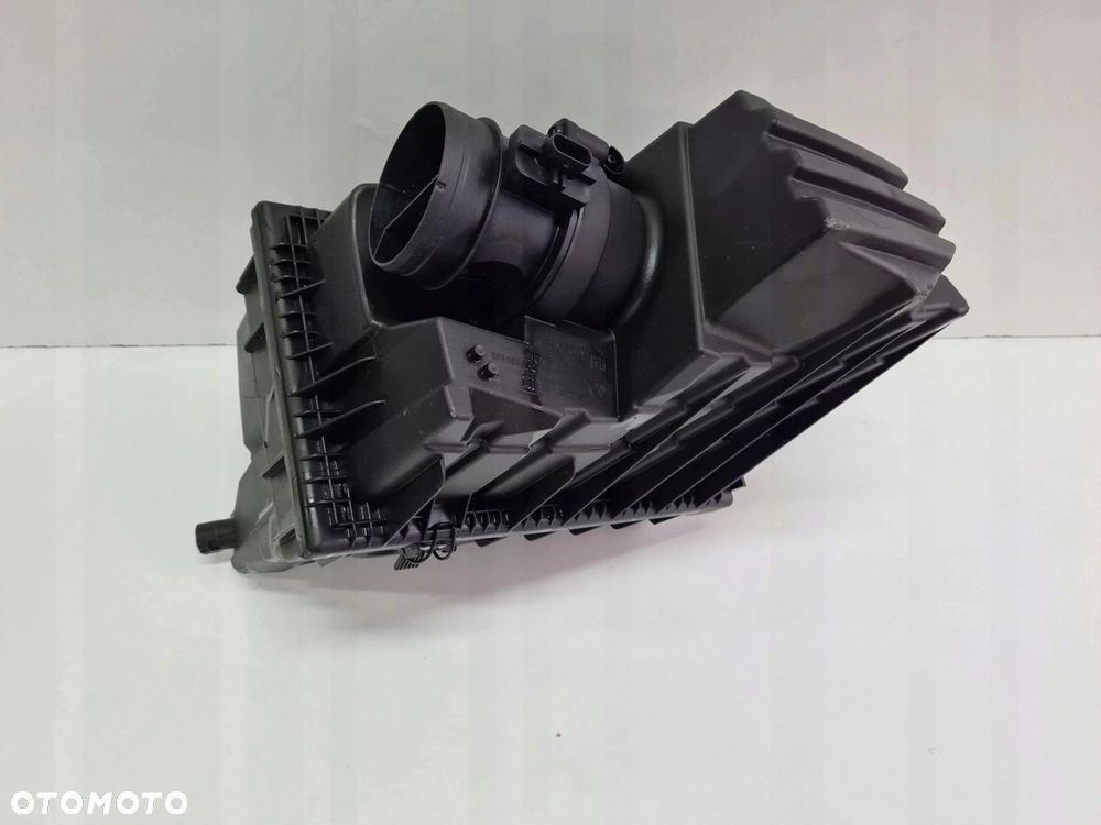 VW T5 LIFT skrzynka obudowa filtra powietrza - 3