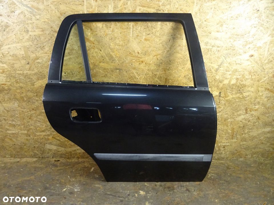 DRZWI PRAWY TYŁ OPEL ASTRA II G 1.8 KOMBI
