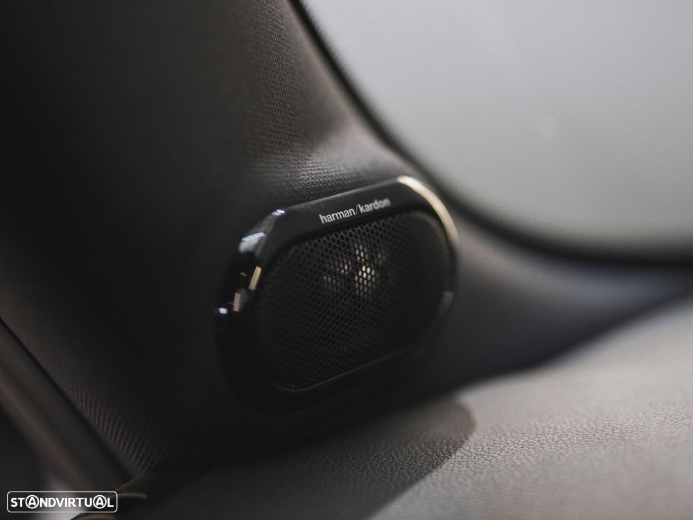 MINI 3 Portas Cooper SE - 21