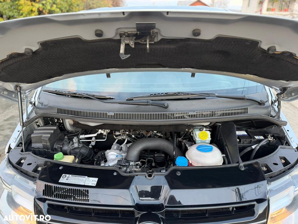 Volkswagen Transporter - 17