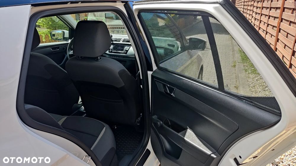Skoda Fabia 1.0 TSI Monte Carlo - 13