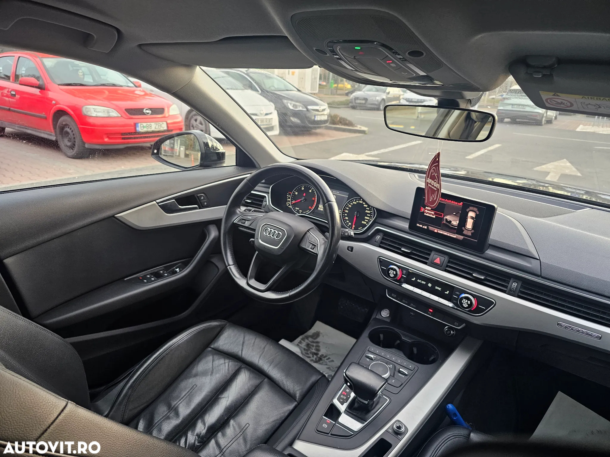 Audi A4 - 12