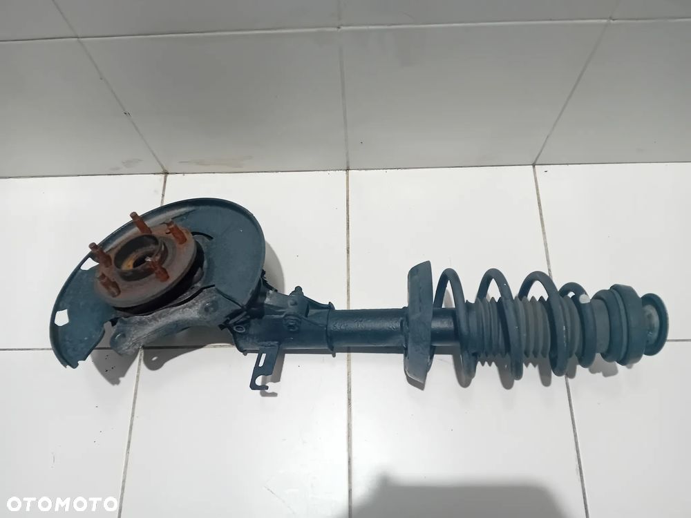 makperson zwrotnica prawy przód Opel Insignia 2.0 D 2010 - 4