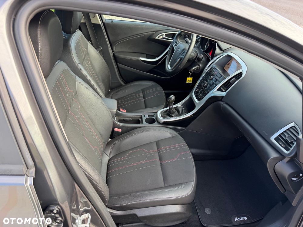 Opel Astra 1.4 Turbo ecoFLEX Start/Stop 150 Jahre - 33
