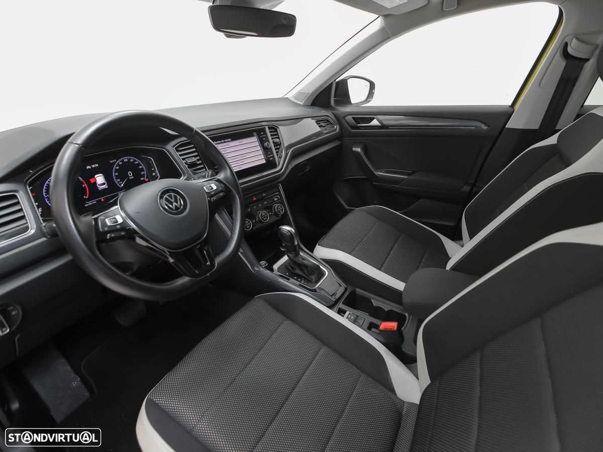 VW T-Roc 2.0 TDI R-Line DSG - 6