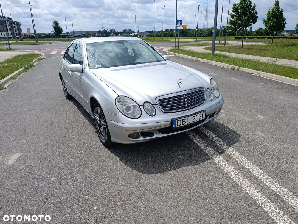 Mercedes-Benz Klasa E 200 CDI Classic - 9