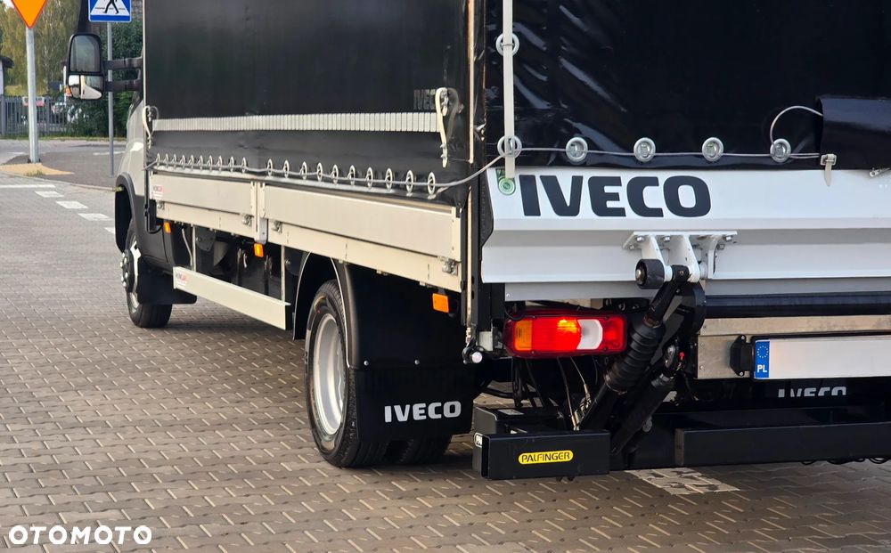 Iveco ❗️❗️DAILY 3.0 180KM 50C18 ❗️❗️WINDA PALFINGER 1000KG / AUTOMAT HI-MATIC / OBUSTRONNA BURTO-FIRANKA 10 PALET / NAWIGACJA / DACH ZSUWANY / TEMPOMAT ADAPTACYJNY / WERSJA WZMOCNIONA / SALON POLSKA / FULL LED / LAKIER METALIK / NOWE OPONY / MAKSYMALNA DOSTĘPNA OPCJA WYPOSAŻENIA❗❗ STAN - JAK NOWY ❗️ - 21